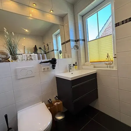 דירה Am Sund הייליגנהאפן