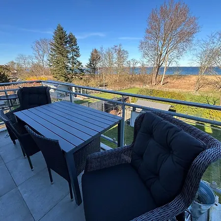 Am Sund * הייליגנהאפן