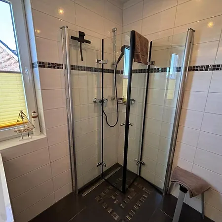 Am Sund * הייליגנהאפן